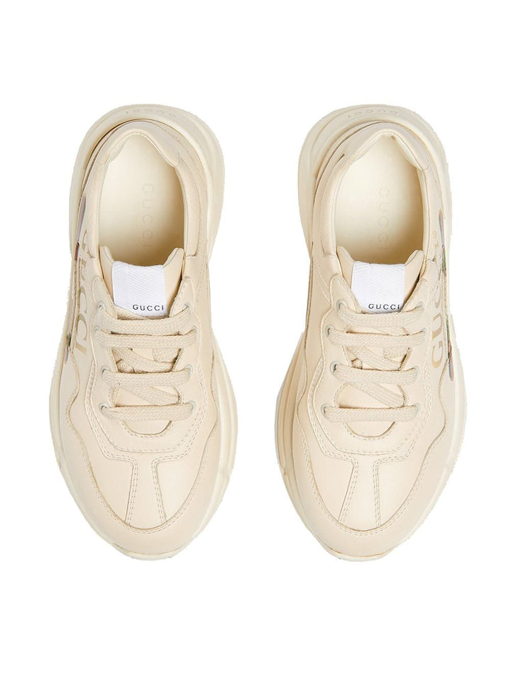 Cream sneakers for girls with logo
