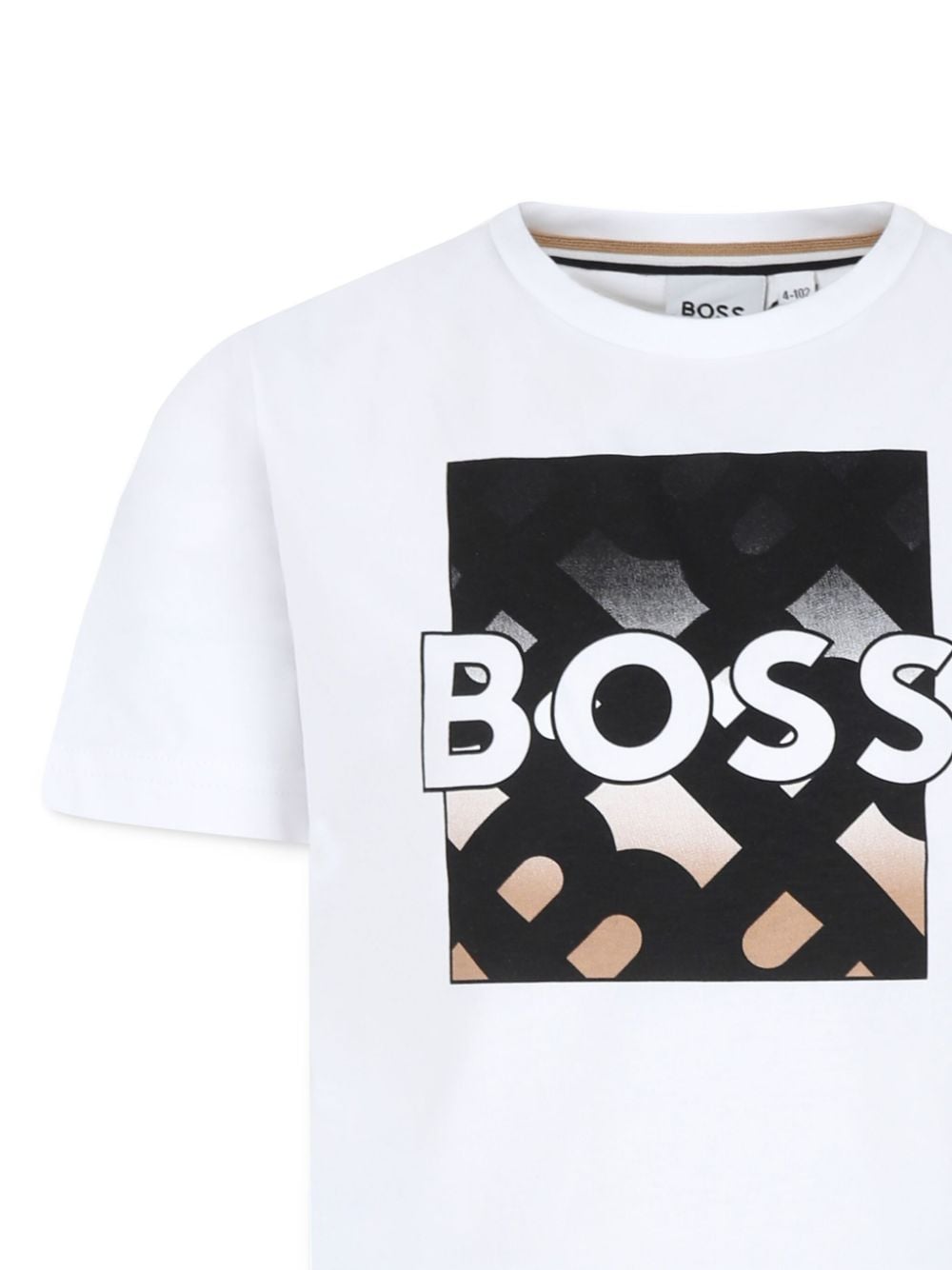 White t-shirt for boys with logo