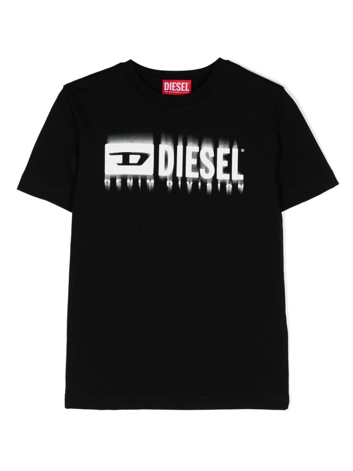 Black t-shirt for boys with logo