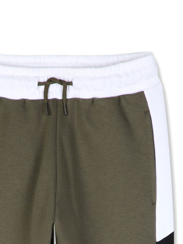 Pantalone oliva/bianco/nero per bambino J53341 63D Boss Kids 
