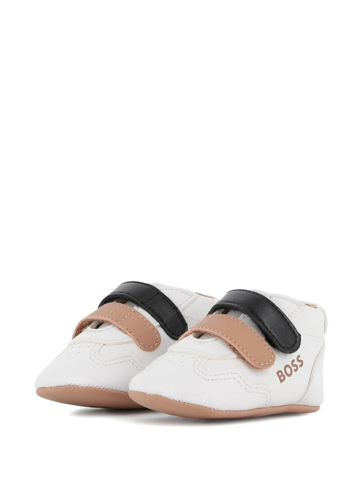 Scarpe bianche/blu/biscotto per neonato J53553 10P Boss Kids 