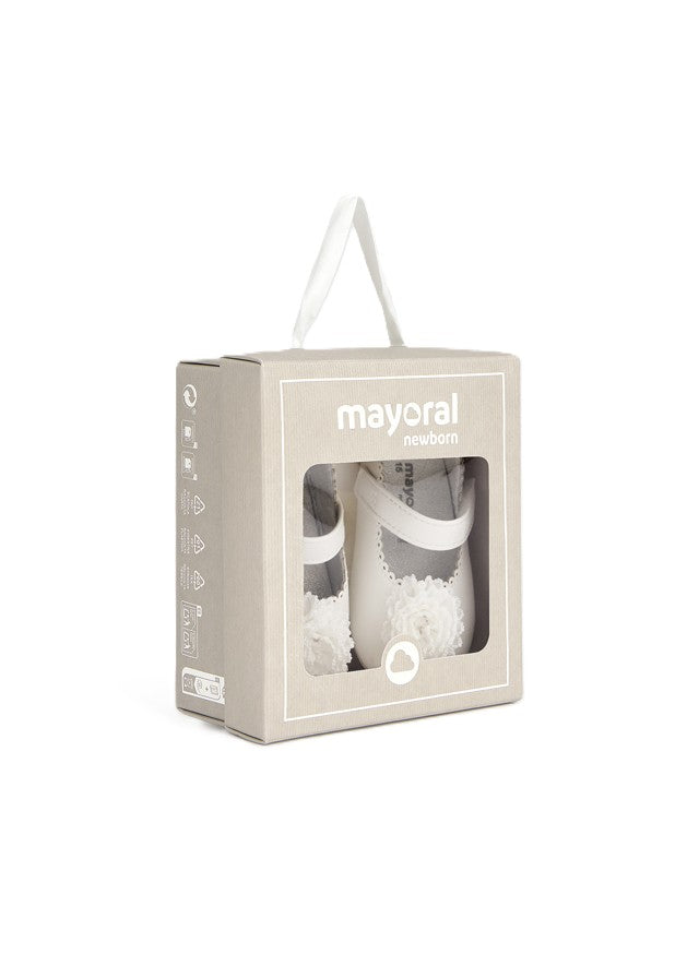 Scarpe ecrù per neonata 9159 012 MAYORAL 