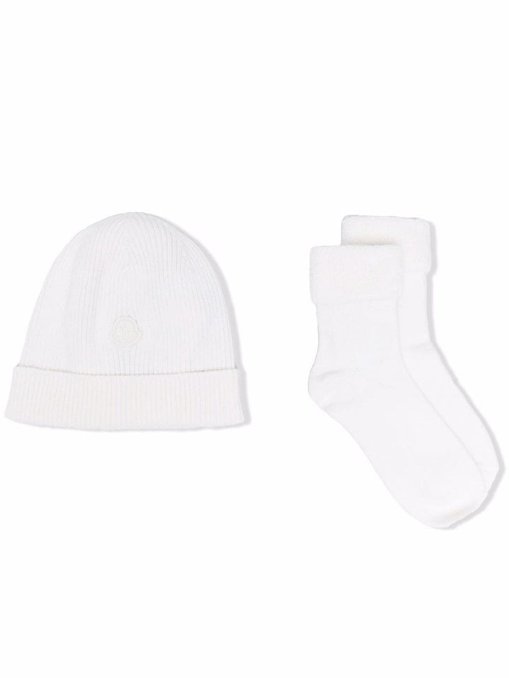 Set di berretto e calzini bianchi per neonati
