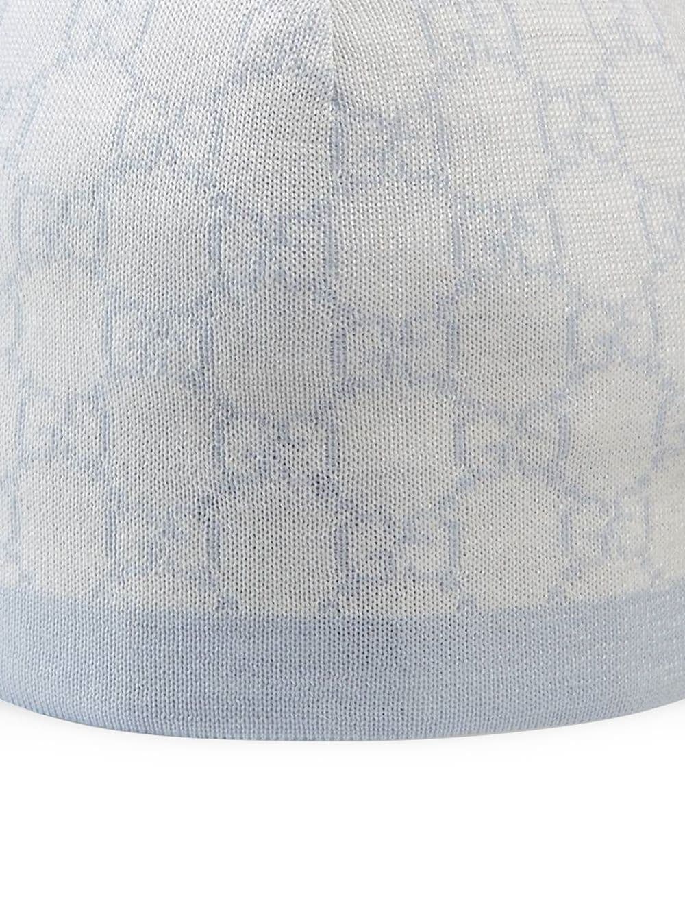 Ivory and light blue hat for newborns