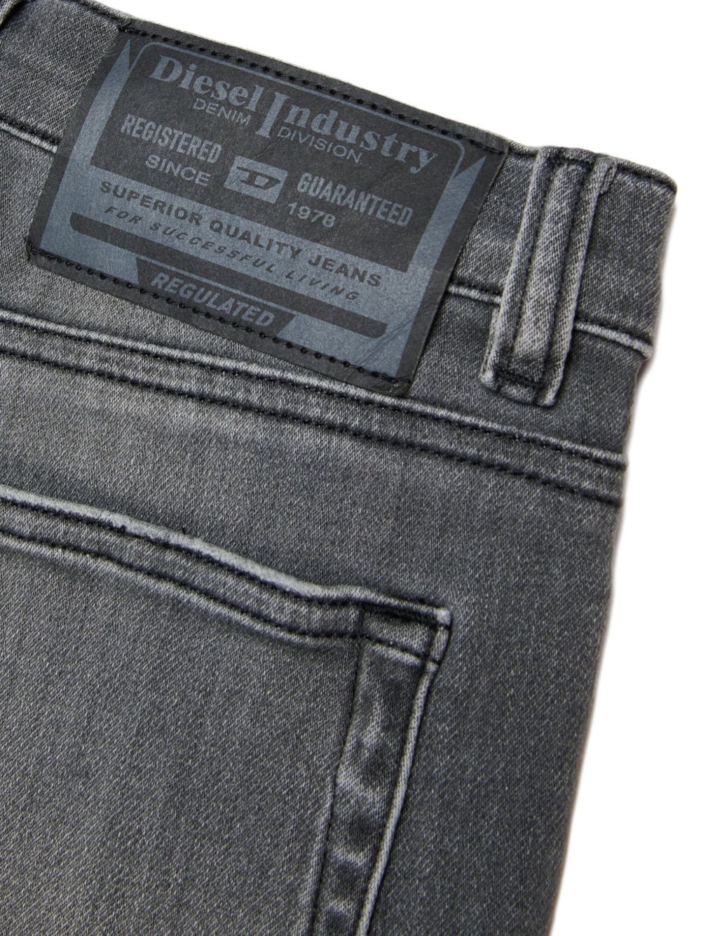 Jeans grigo per bambino J00994KXBRT K02 Diesel Kids 