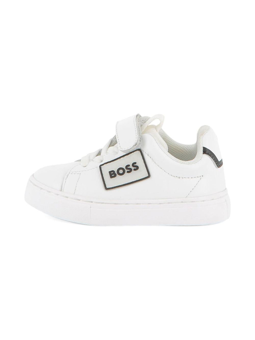Sneakers bianche per neonato J52573 10P Boss Kids 