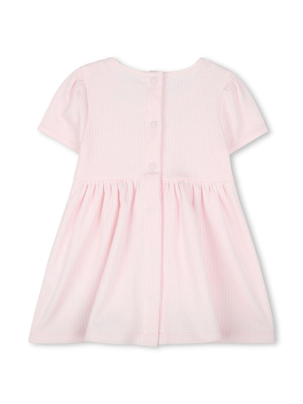 Abito rosa chiaro per neonata
