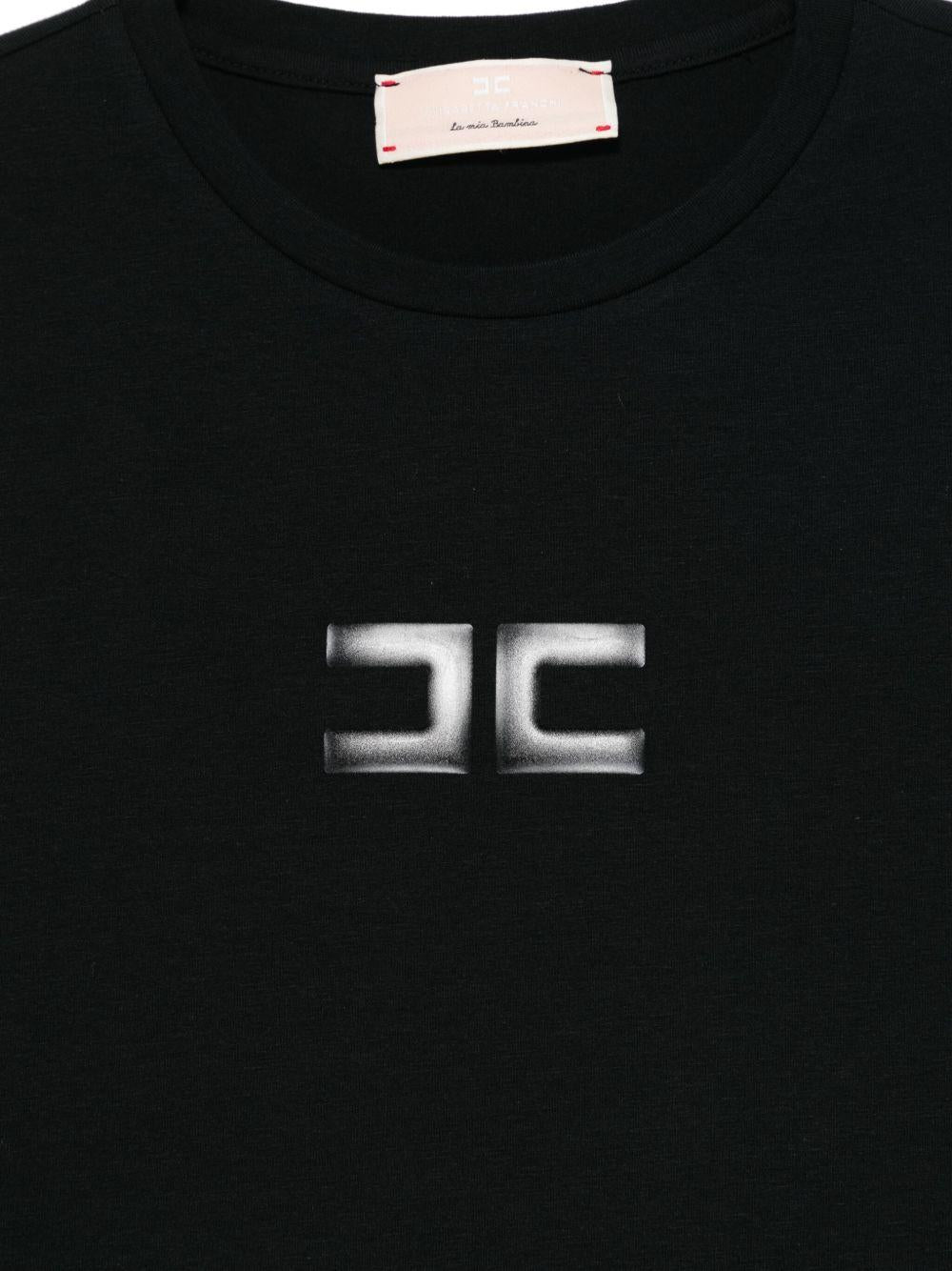 Black T-shirt for girls