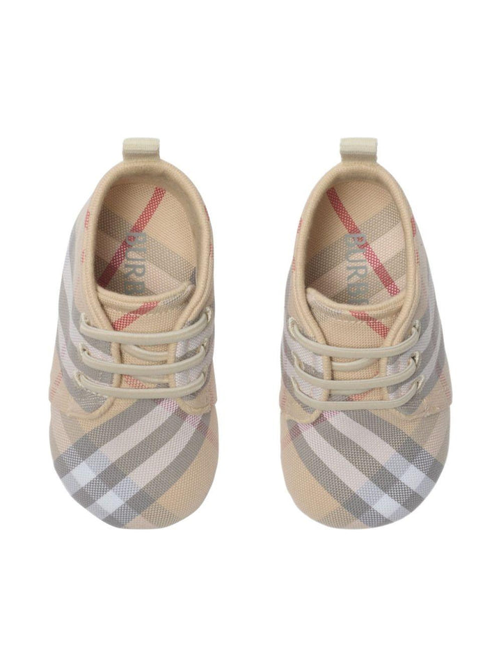 Scarpe beige sabbia per neonato 8108372 A2205 Burberry Kids 