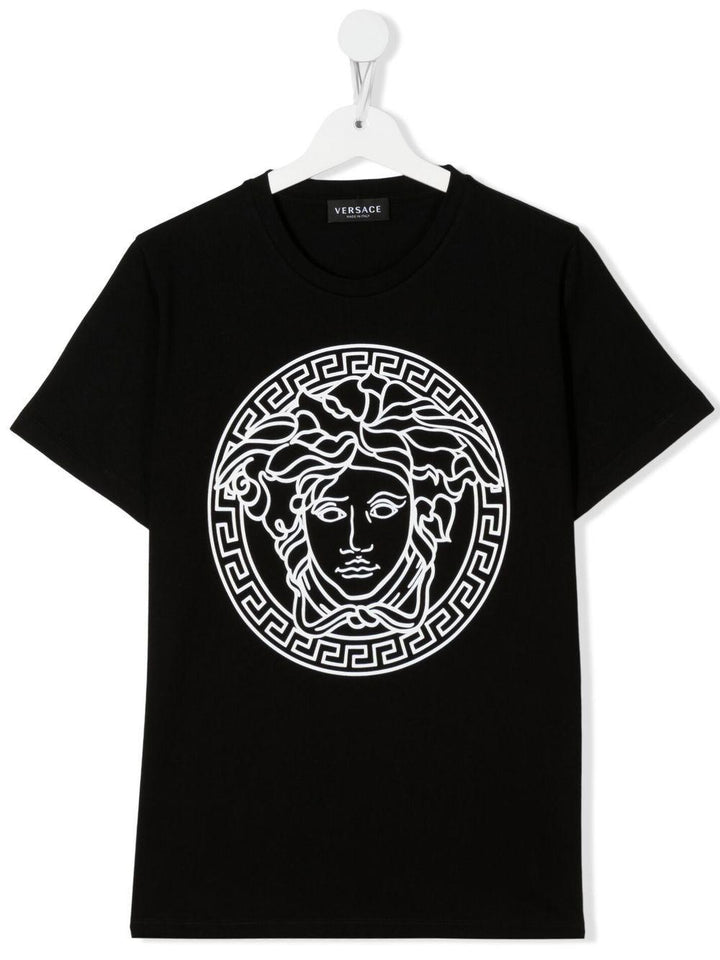 T-shirt nera per bambino con logo 10002391A04767 2B020 Versace Kids 