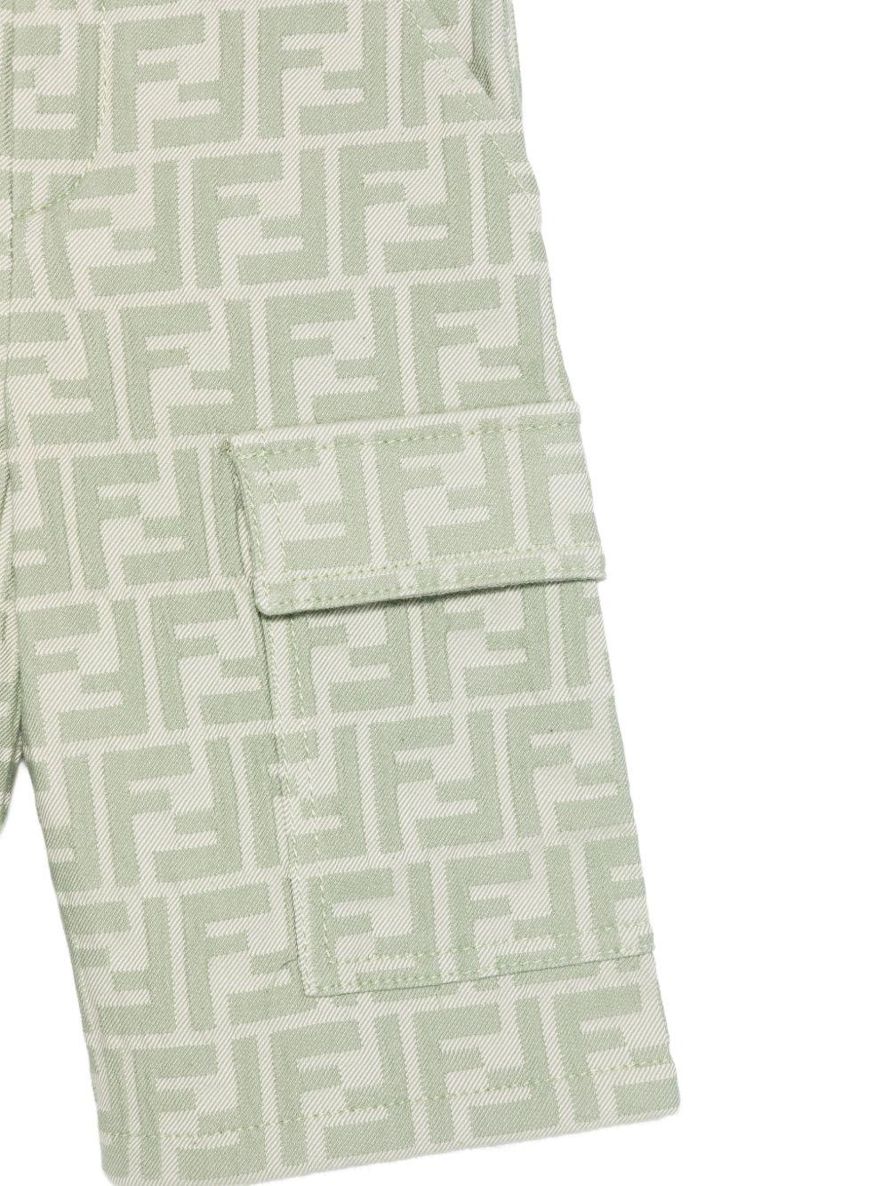 Bermuda verde per bambino JMF576AVW1 F1DS6 Fendi Kids 
