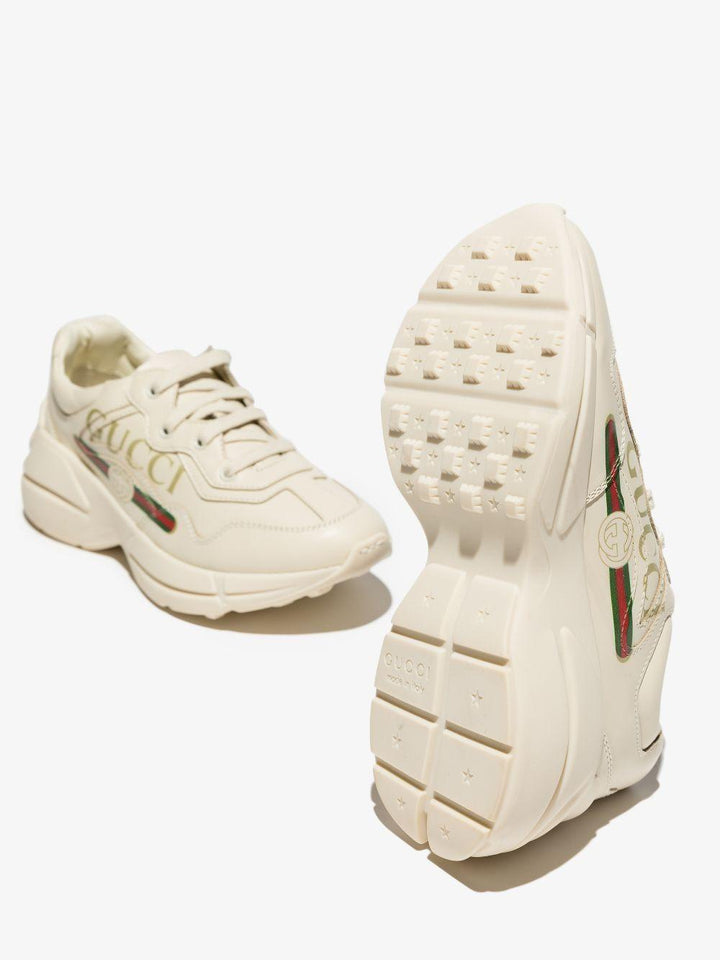 Sneakers crema per bambina con logo