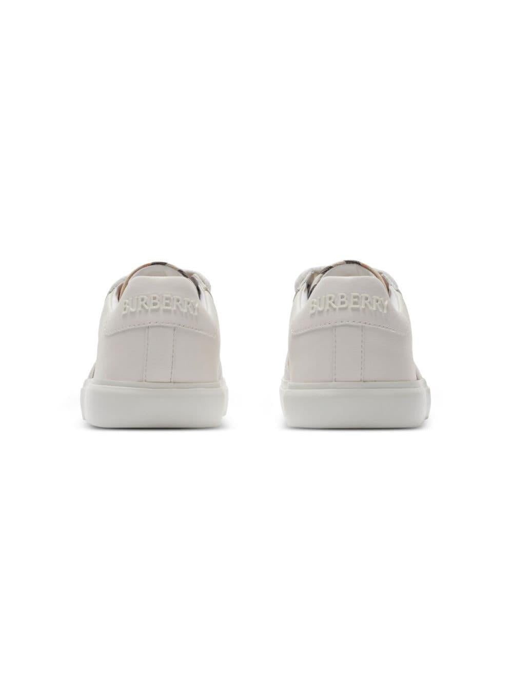Sneaker unisex iin pelle e cotone bianca 8089736 B9368 Burberry Kids 
