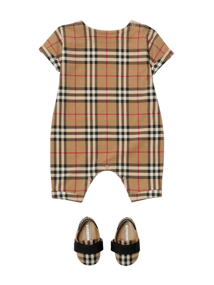 Pagliaccetto beige per neonato 8076361 A7028 Burberry Kids 