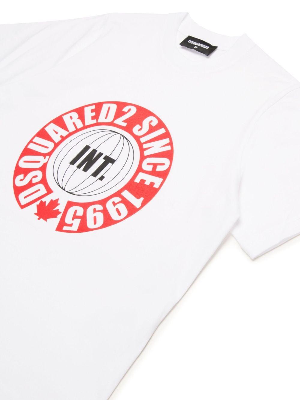 White t-shirt for boys with logo