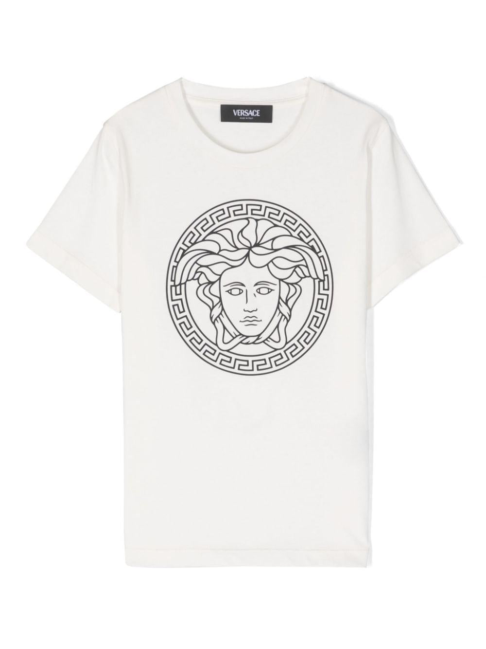 Black t-shirt for boys with logo