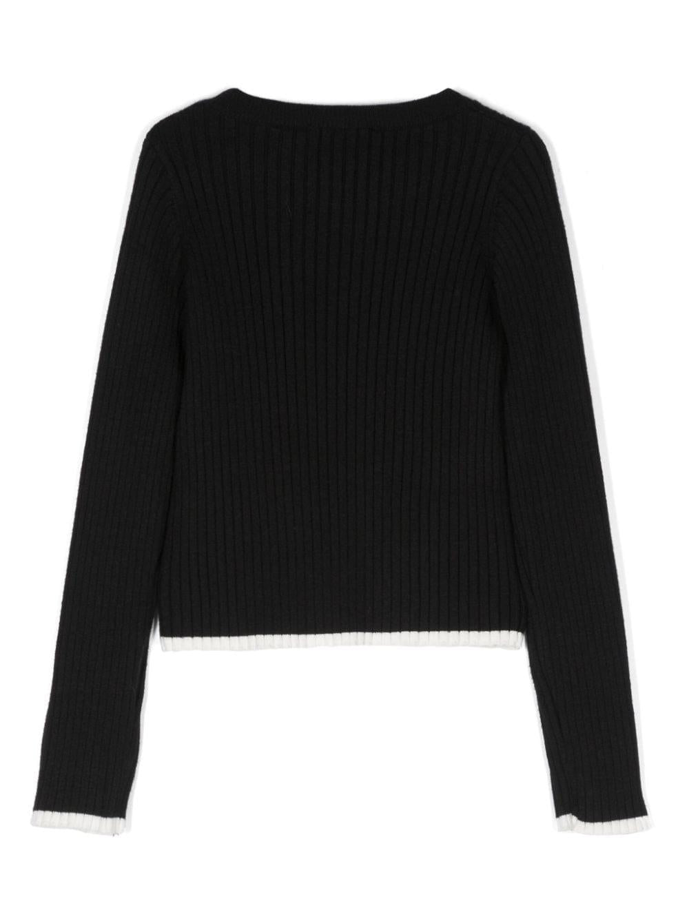 Black T-shirt for girls with logo