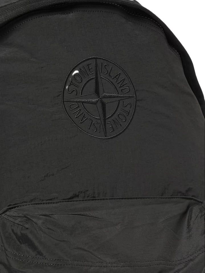 Zaino nero per bambino 69200003S0064 V0029 Stone Island Kids 