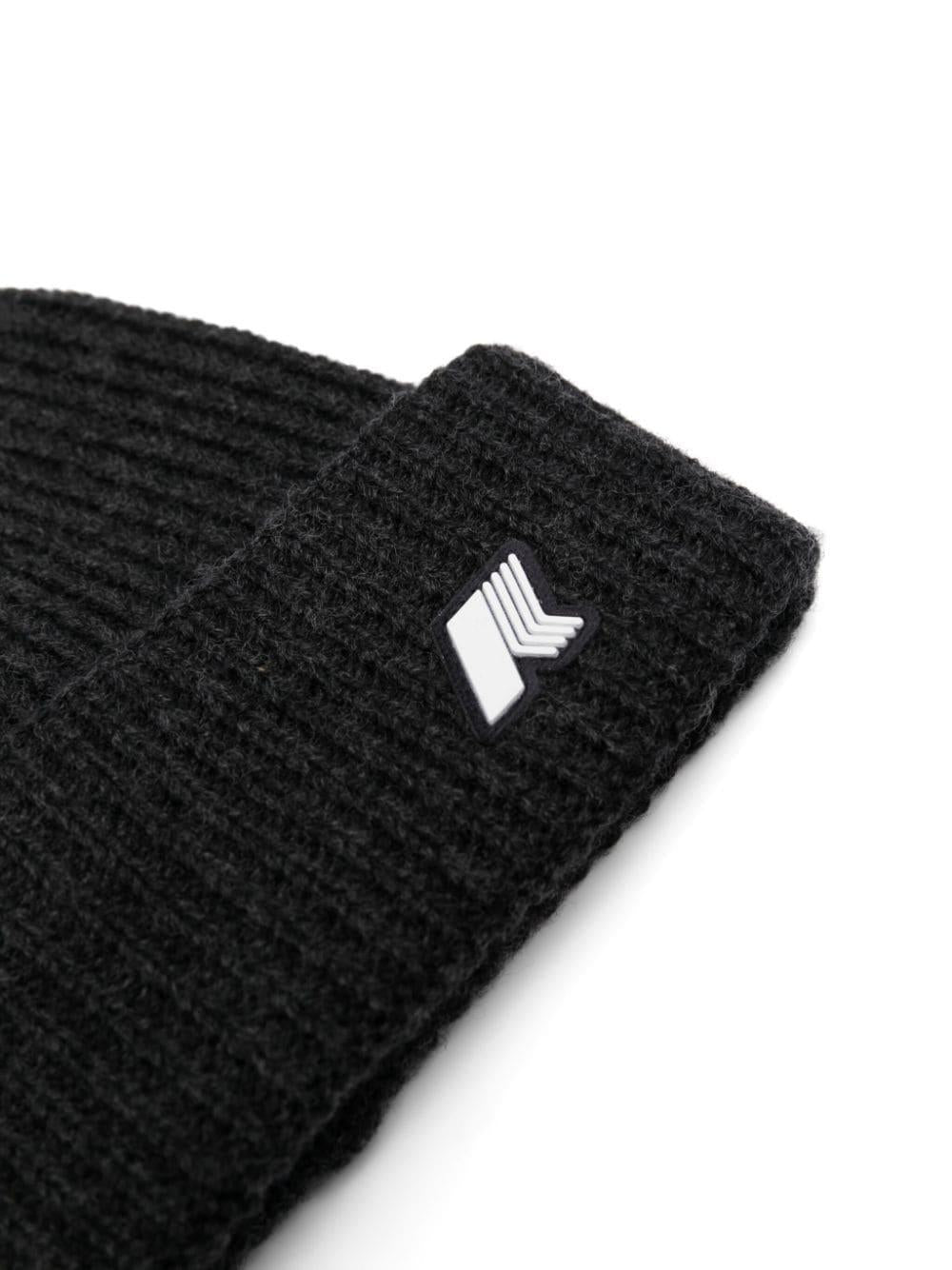 Black/purple hat for kids with logo