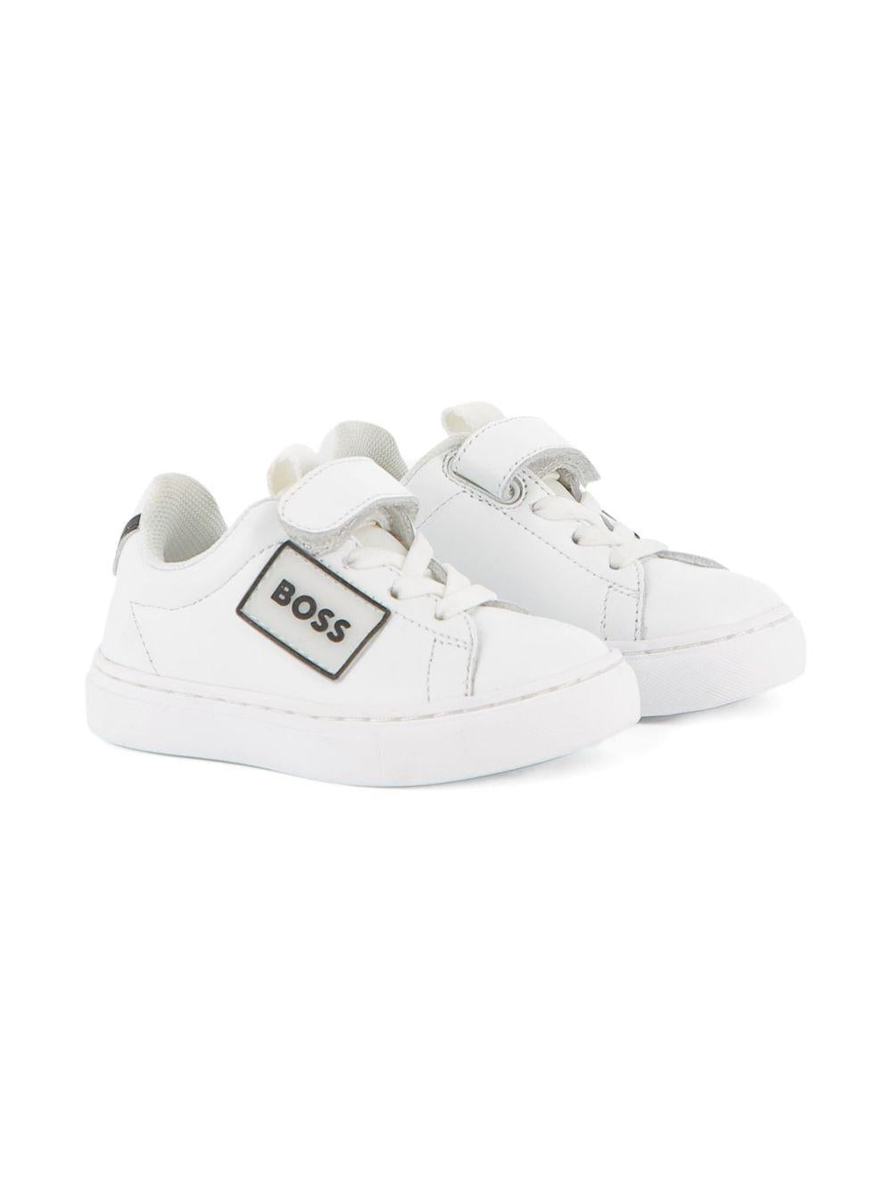 Sneakers bianche per neonato J52573 10P Boss Kids 