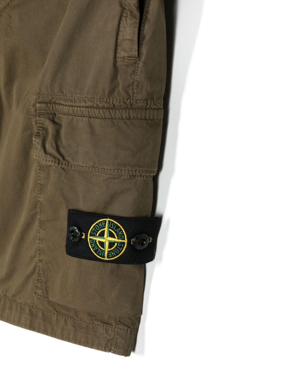 Green Bermuda shorts for boys with logo