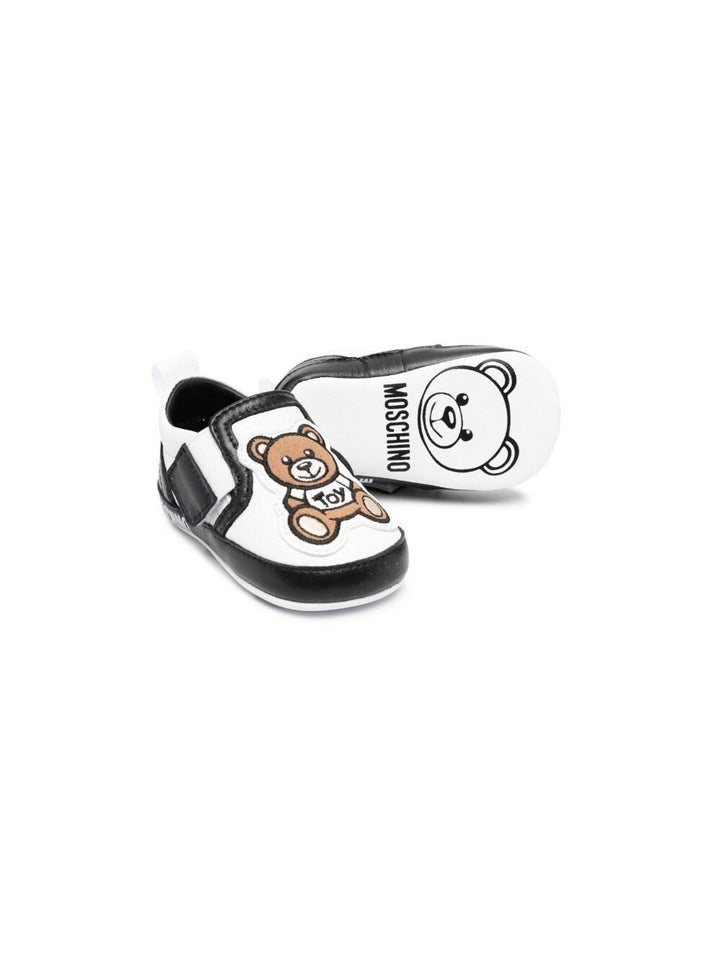 Black and white sneakers for newborns