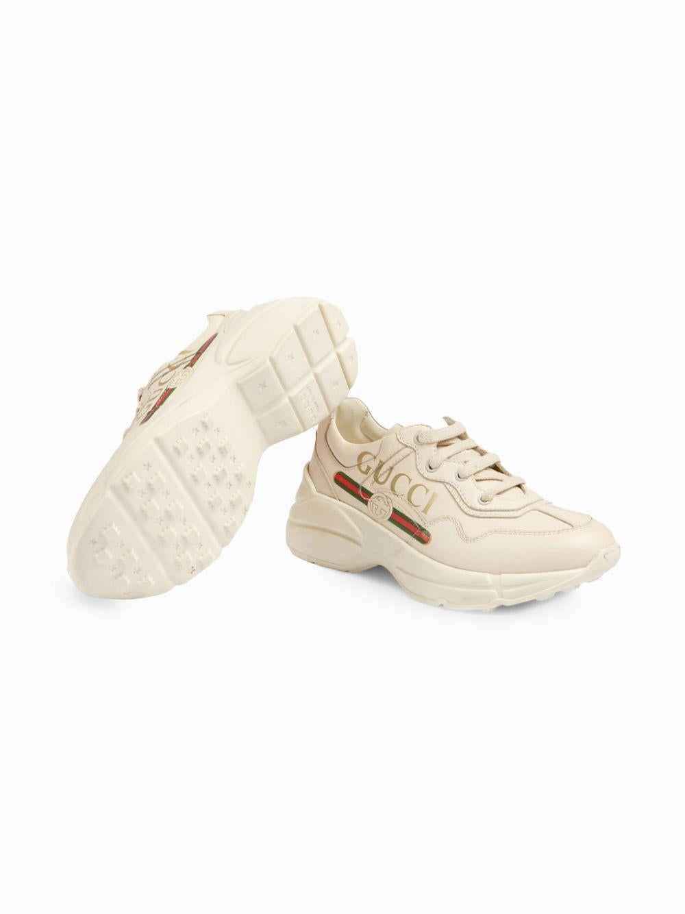 Sneakers crema per bambina con logo