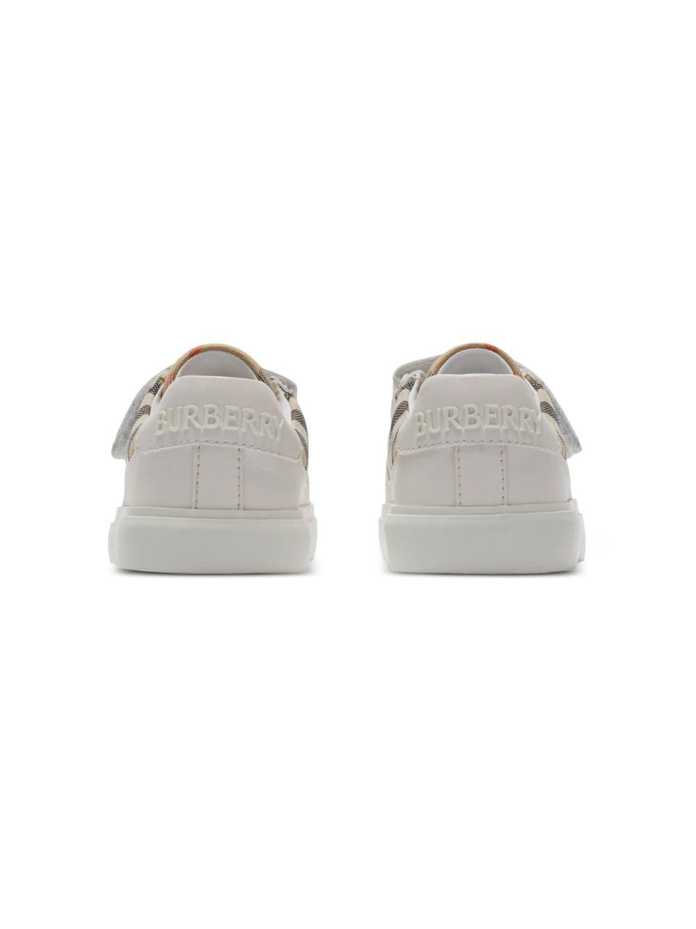 Sneakers bianche per bambino 8089231 B9368 Burberry Kids 