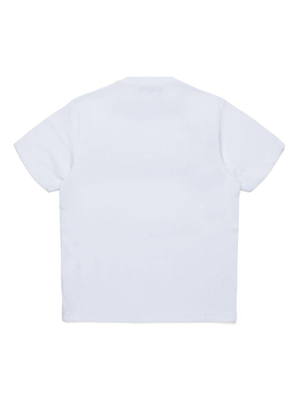 White t-shirt for boys
