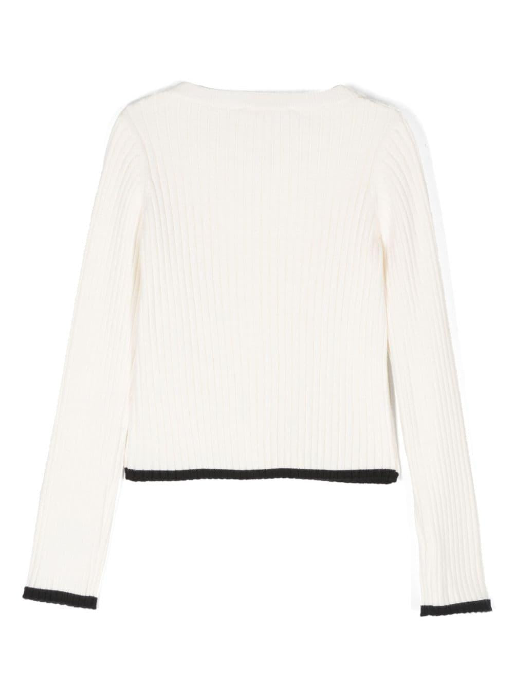 White T-shirt for girls with logo