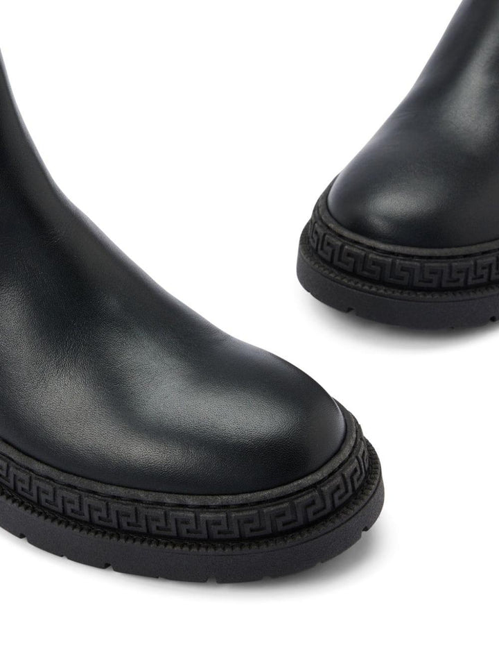 Black boots for girls