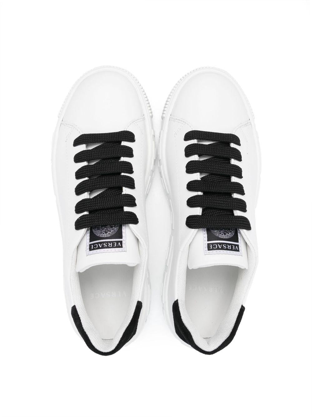 Sneakers bianche per bambini