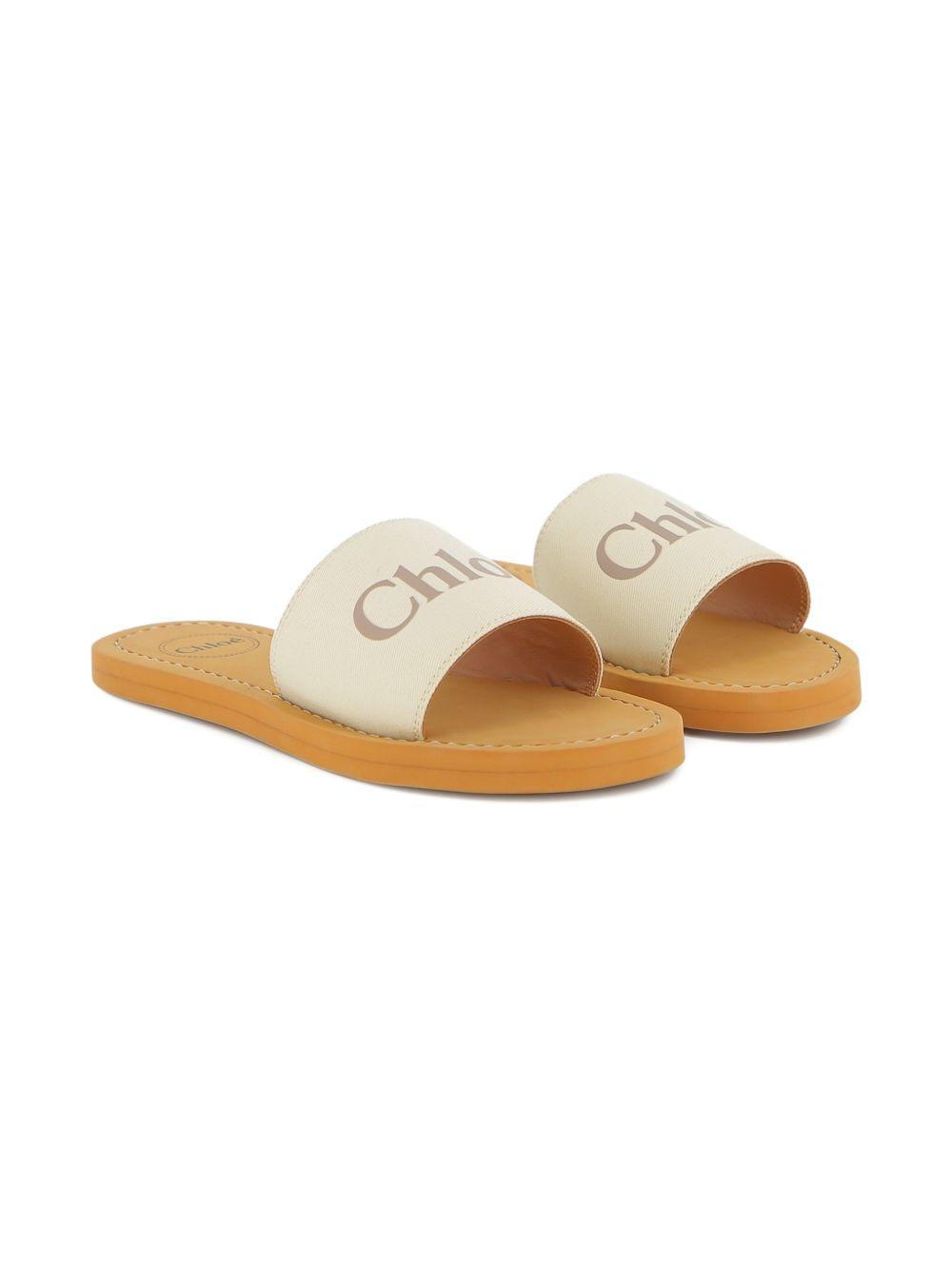 Ciabbatte beige per bambina C20881 117 Chloe 