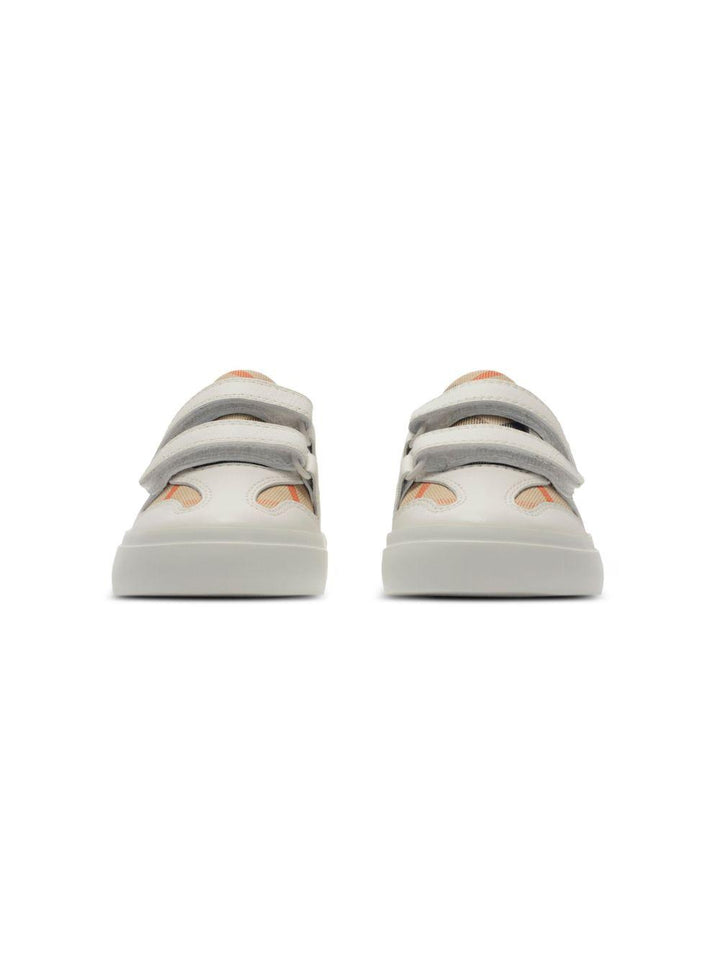 Sneakers bianche per bambino 8089231 B9368 Burberry Kids 