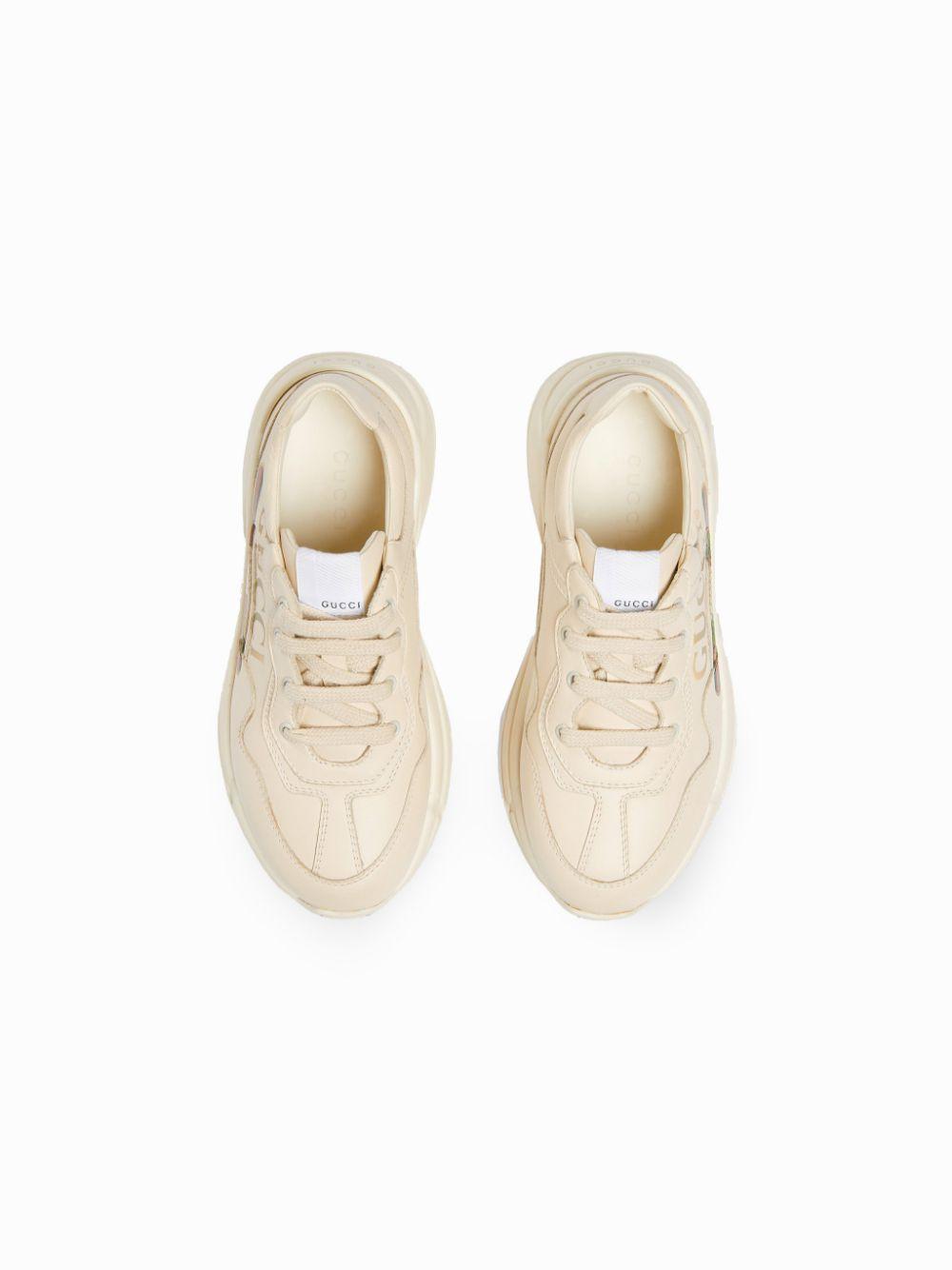 Sneakers crema per bambina con logo