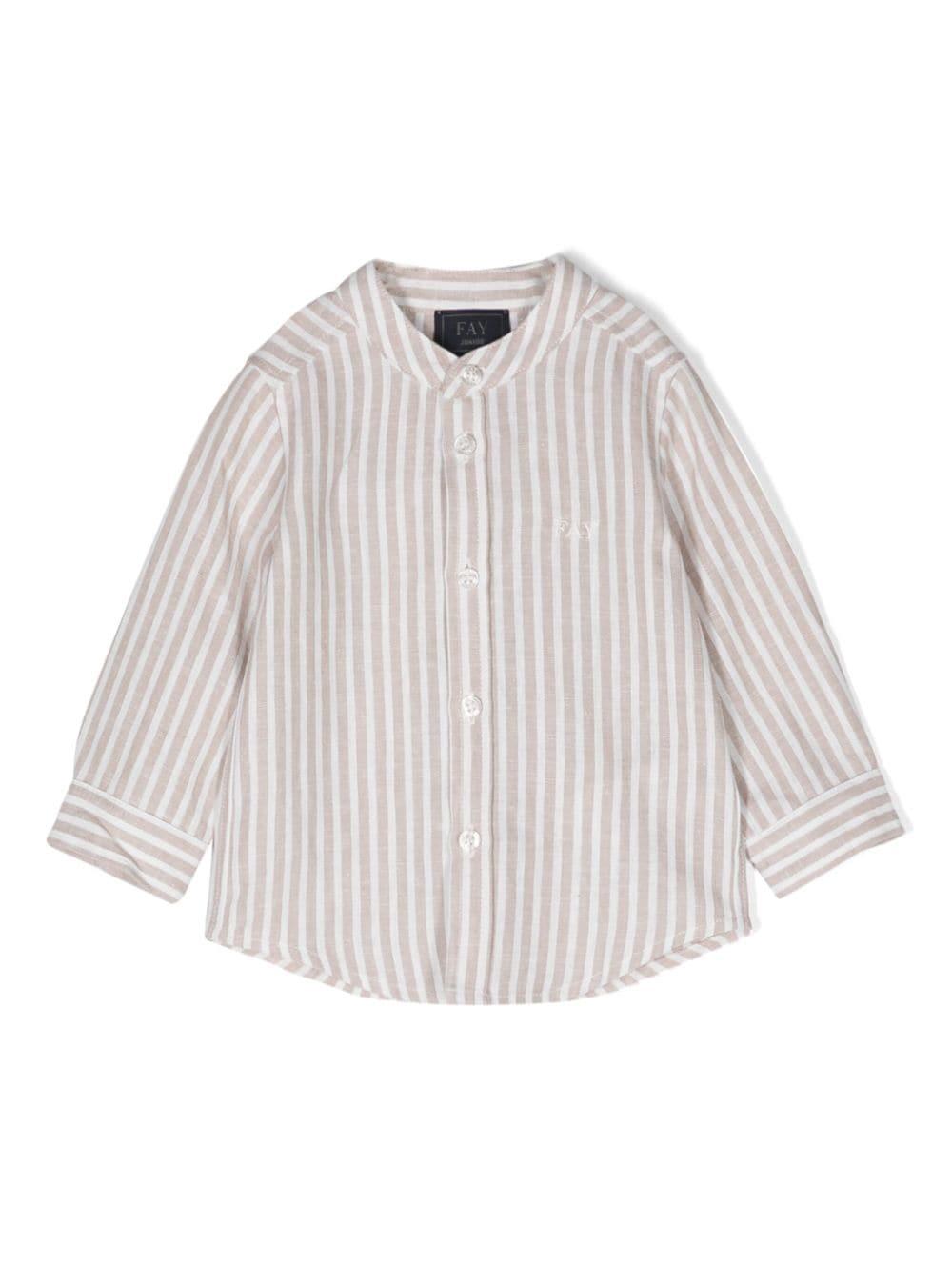 Beige and white shirt for newborns with logo